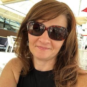 Meet your Posher, Dana